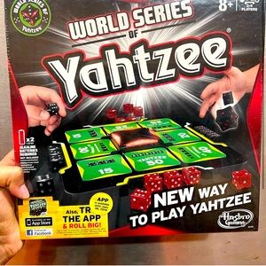 Yahtzee Board Game (NEW)